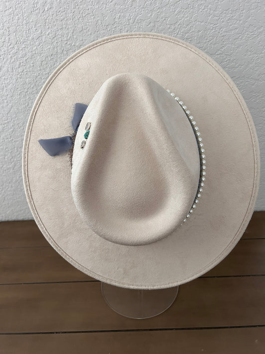 Designed Hat - Ivory *Large